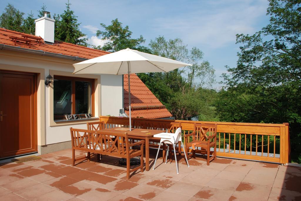 Penzion Staj Navary Apartment Exterior photo